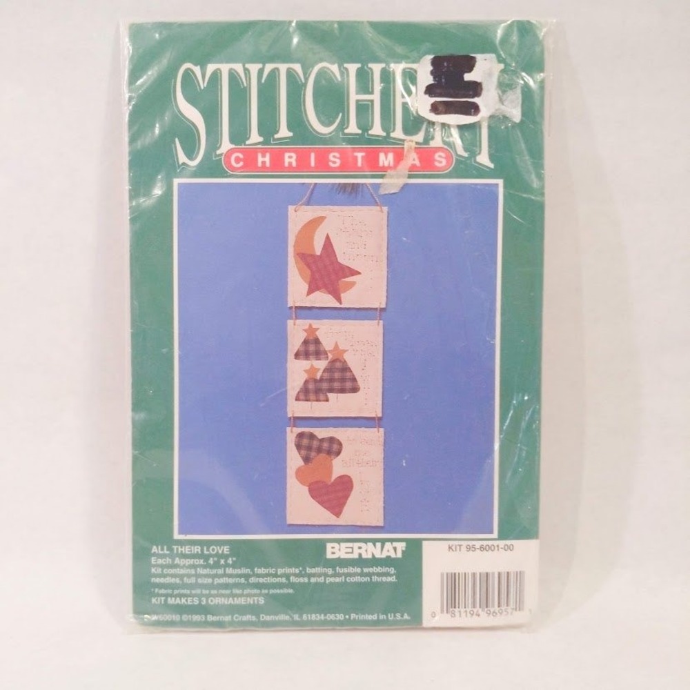 Bernat Stitched Christmas All Their Love Ornament Kit 95-6001-00 Vintage 1993